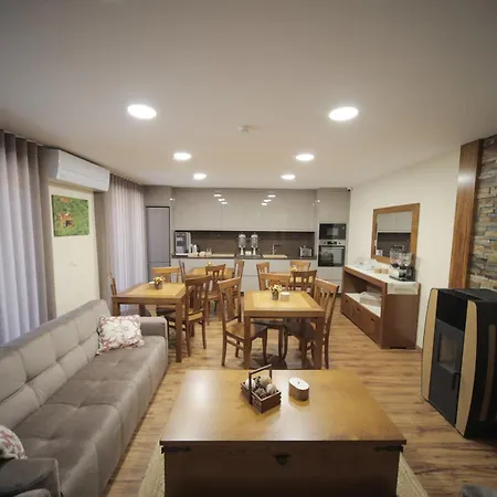 Hostel Casa Da Fonte - *